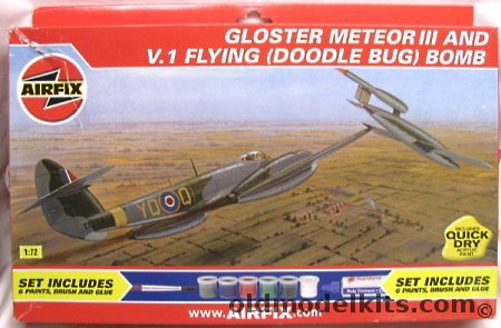 Airfix 1/72 Gloster Meteor III and V-1 Flying Bomb, 03148G plastic model kit
